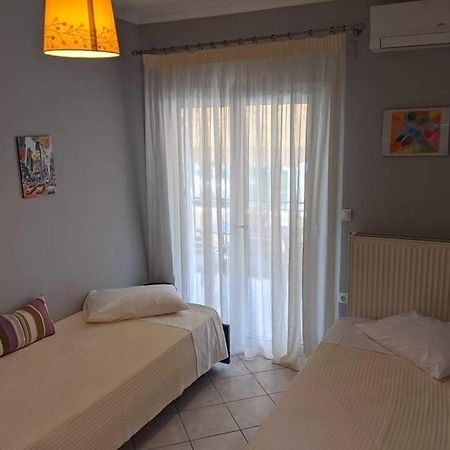Artemis Apartments Lefkada City Bagian luar foto