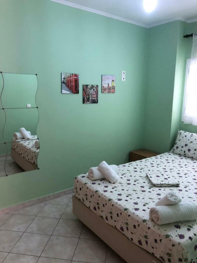 Artemis Apartments Lefkada City Bagian luar foto
