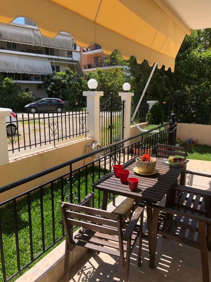 Artemis Apartments Lefkada City Bagian luar foto